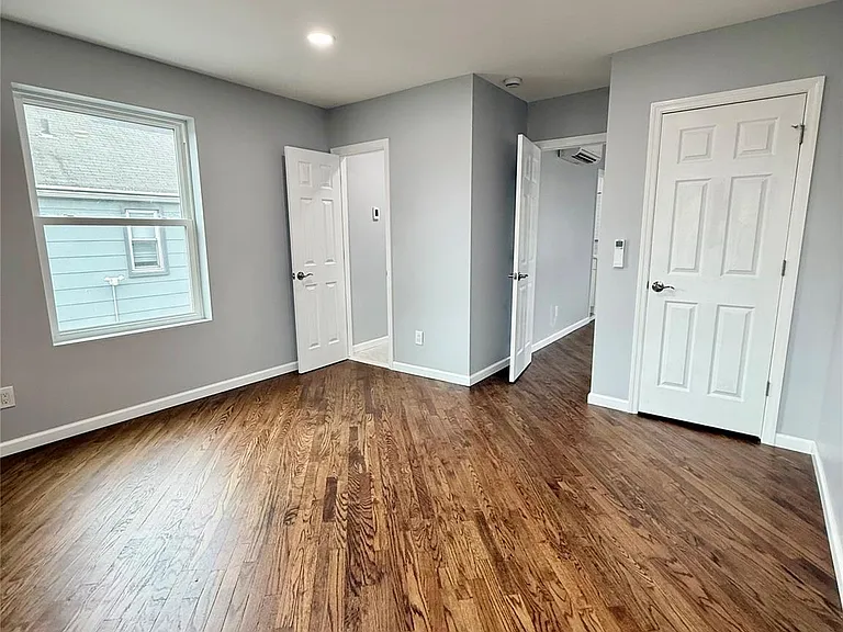 19 Lee Ave #2 — Photo 11