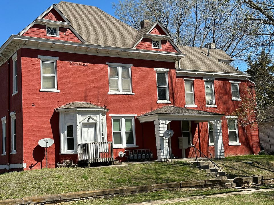 1st image of 624 Walnut St APT 4