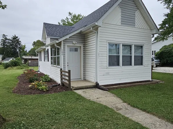 104 E State St, New Ross, IN 47968