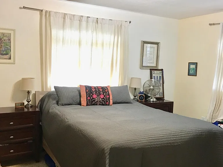 2429 Tangerine Dr — Photo 5