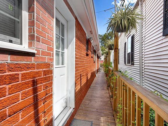 5th image of 2544 Dumaine St #2