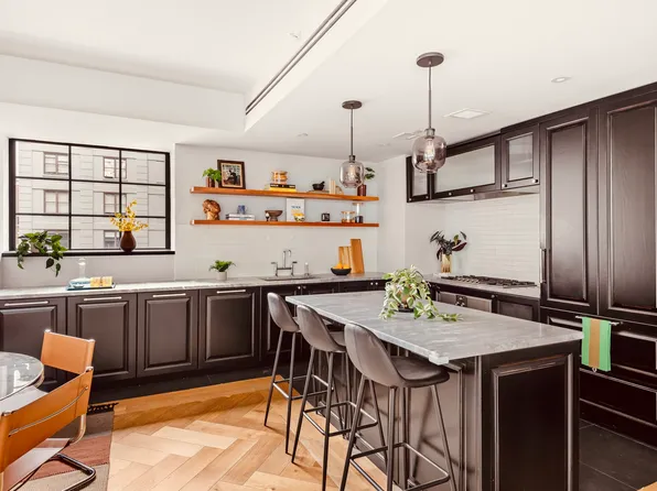 51 Jay Street image 5 of 14