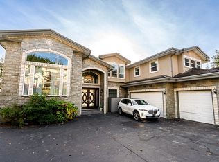 2982 Sunridge Ct, Coquitlam, BC V3E3M5