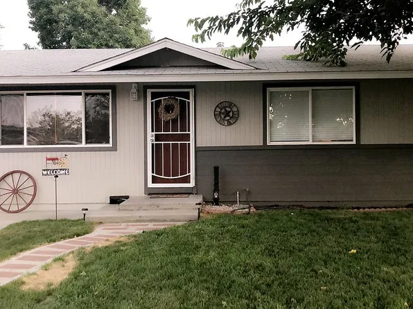 1061 Sunset Dr, Fallon, NV 89406