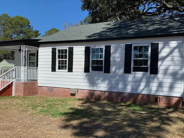 2008 E Derenne Ave, Savannah, GA 31406