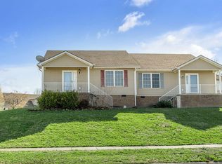 128 Bay Hill Dr, Winchester, KY 40391