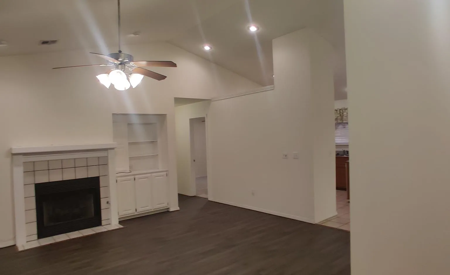 3 bed, 1679 sqft, $1,850 — Photo 2