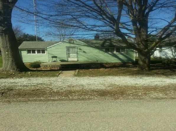 206 S Holman St, Waynetown, IN 47990