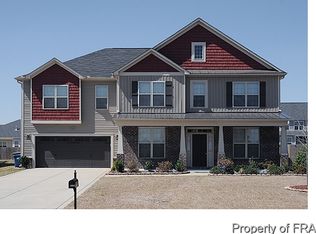1063 Ronald Reagan Dr, Fayetteville, NC 28311