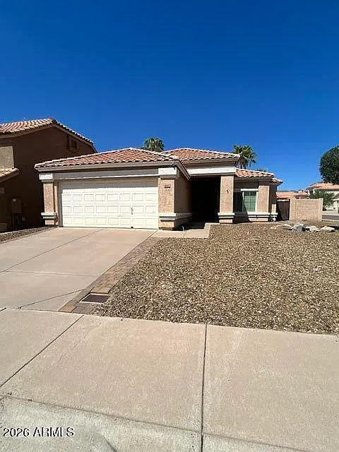3 bed, 2.0 bath, 1448 sqft, $2,800 — Photo 1
