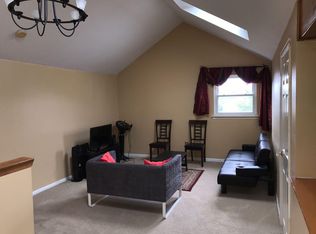 132-F Beverly Hill Ter, Woodbridge, NJ 07095