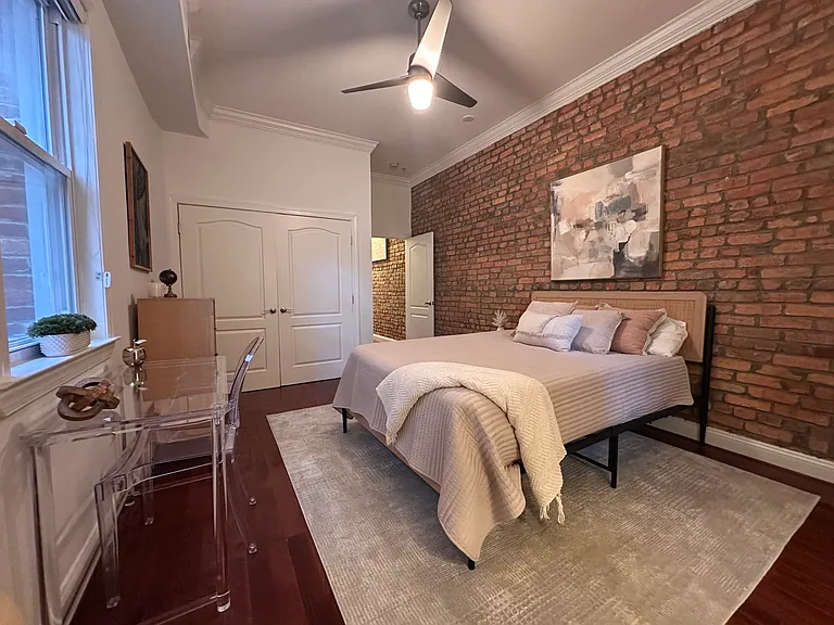 1430 Newton St NW #2 — Photo 11