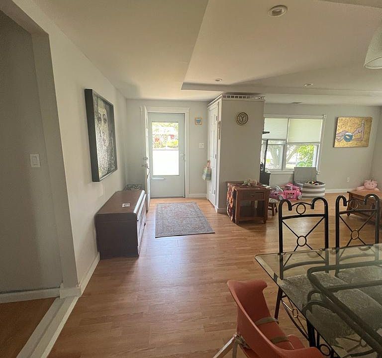 1st image of 12 Annanias Ave