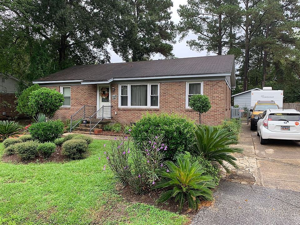 2nd image of 314 Clarine Dr