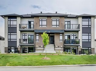 300 G Tulum Cres #I, Ottawa, ON K2S2Y4