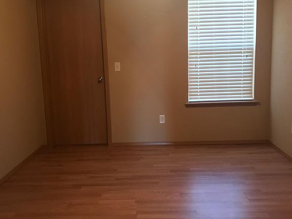 2nd image of 3507 SW Deerfield Blvd #1