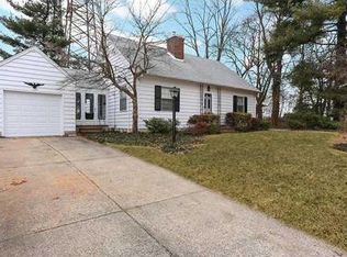 129 Garretson Cir, Milltown, NJ 08850