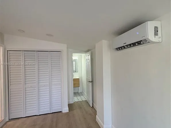 1348 NE 182nd St, North Miami Beach, FL 33162