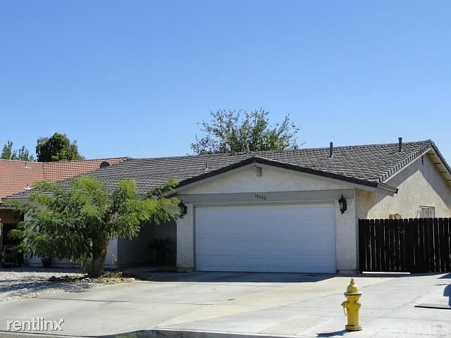 1st image of 14000 Driftwood Dr