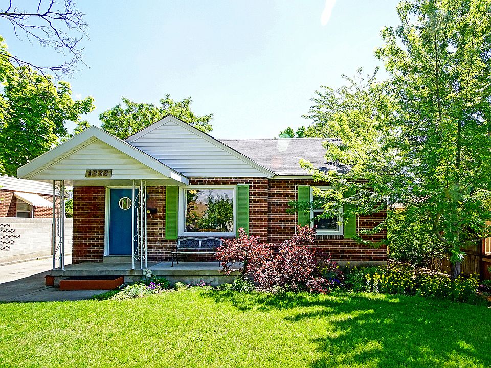 1st image of 1222 E Lorraine Dr