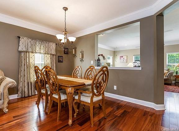 4th image of 13523 Pontchatrain Ave