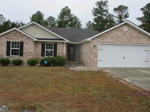 140 Jackson Ave NE, Ludowici, GA 31316