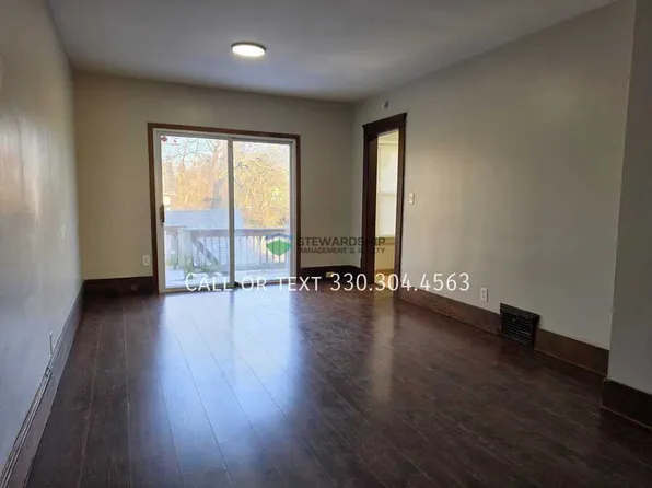 1014 Berwin St, Akron, OH 44310