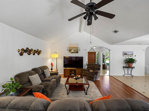 4th image of 6815 River Mill Dr