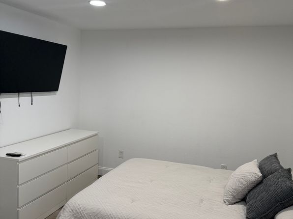 1804 John Arthur Way #2