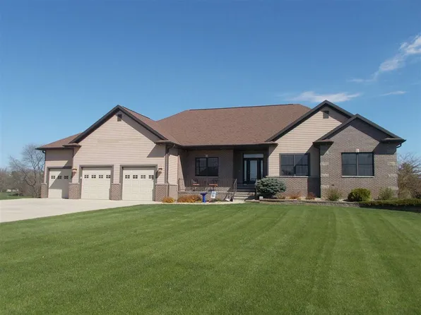 1771-1 Golf Course Blvd, Independence, IA 50644