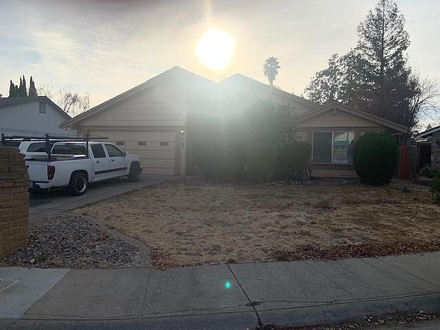 1st image of 5 Kinghorn Ct