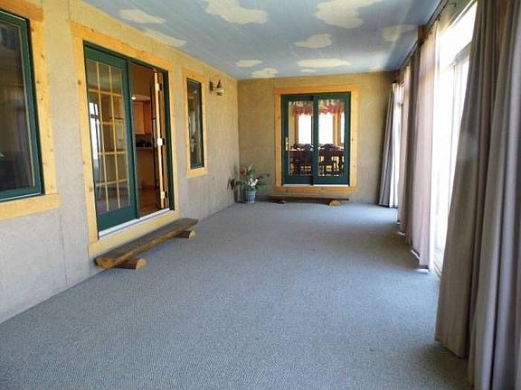 3+ Season Lanai not inclu