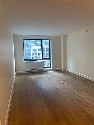 1st image of 25-21 43rd Ave #502