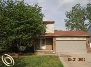 2016 N Sheldon Rd, Canton, MI 48187