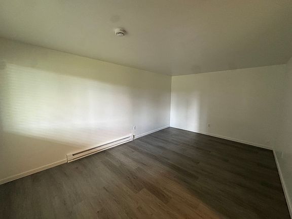 4th image of 6125 N Mayfair St #2