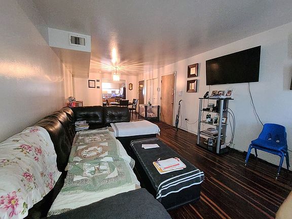 4th image of 15335 Martin Luther King Jr Dr APT 7