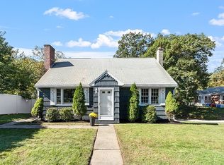 39 Shirley Rd, Shrewsbury, MA 01545