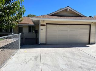 470 Stanford Way, Sparks, NV 89431