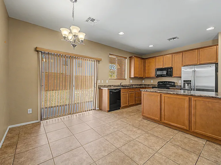 4167 E Woodside Ct — Photo 10