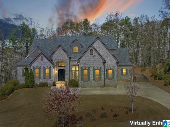 421 Acer Trl, Alabaster, AL 35007