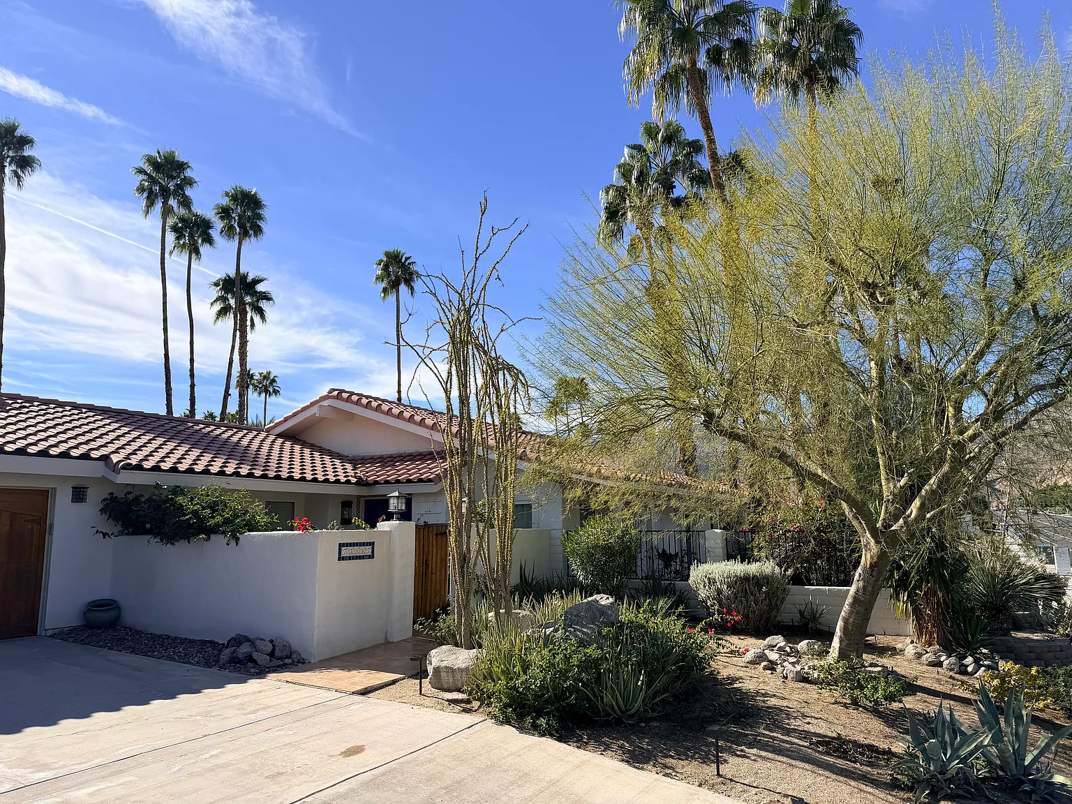 5 bed, 2904 sqft, $12,500 — Photo 2