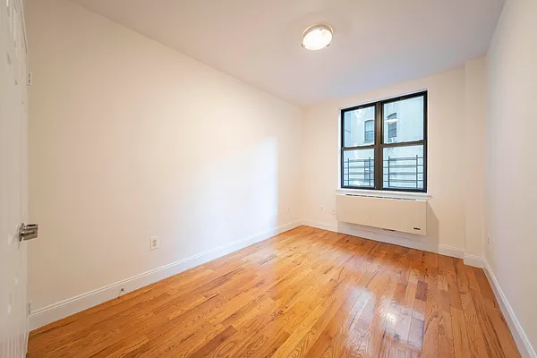 Sold by Compass | media 8