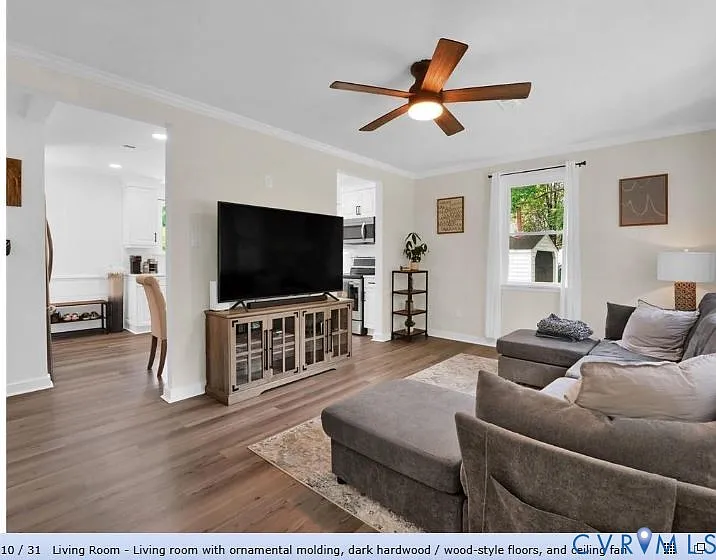 11215 Thorncroft Dr — Photo 10