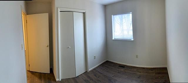 1st image of 921 Bellows Ave