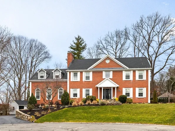 7 Burnham Ln, Danvers, MA 01923