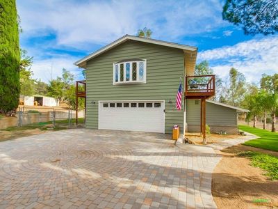 16721 Air Mail Ln, Ramona, CA, 92065