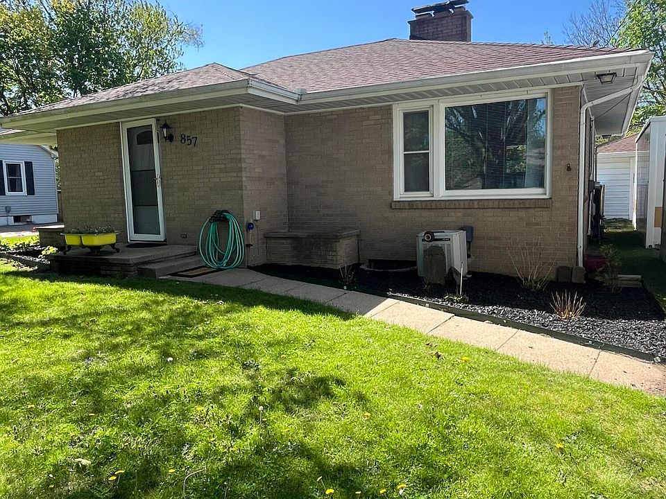 1st image of 857 Orleans Ave