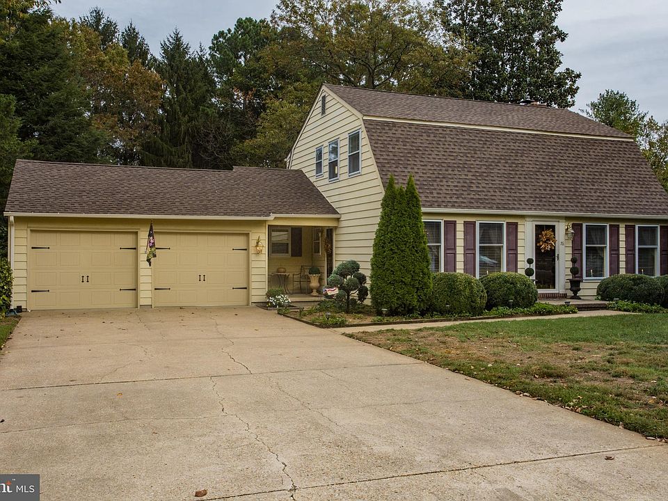 1st image of 76 Garrisons Cir