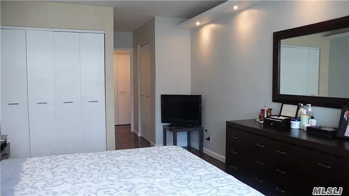 Sold by Charles Rutenberg Realty, Inc. | media 23