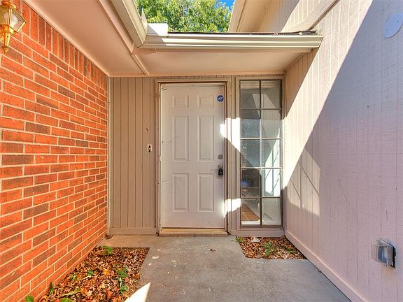 4th image of 3513 Tiffany Dr